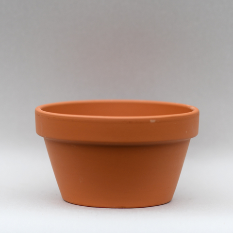German short terracotta pot