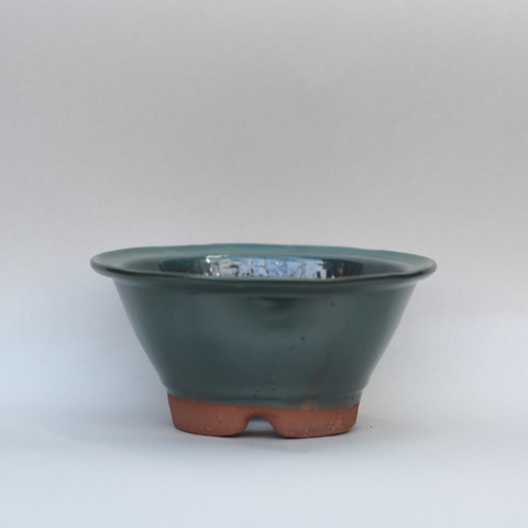 Large jade flared pot
