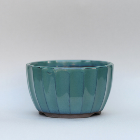 Blue corrugated pot