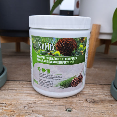 plant prod evergreen & shrub fertilizer 30 10 10 Fertilizer for cedars and conifers Numix – Serres Lavoie